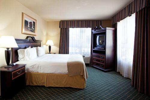 Holiday Inn Express Hotel & Suites West Monroe, an IHG Hotel