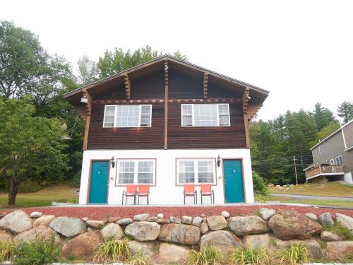 瑞士小屋村旅馆 瑞士小屋村旅馆