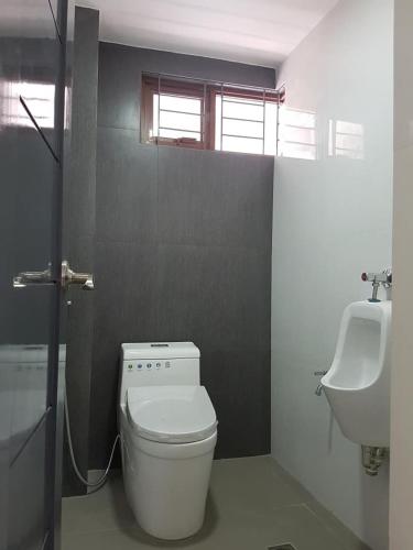 *3BR/*3Bath Fully Furnished Town House - BICOL in Bato