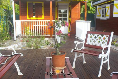 balcon/terrasse, Villa Piscine & Spa Jacuzzi Prives a 15min des Plages in Les Abymes