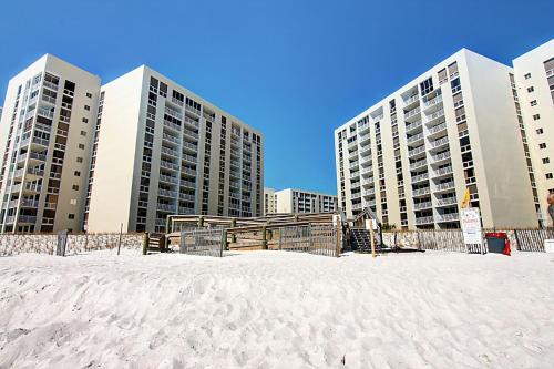 Shoreline Towers 1024 by RealJoy Vacations - image 12