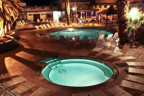 Desert Hot Springs Spa Hotel