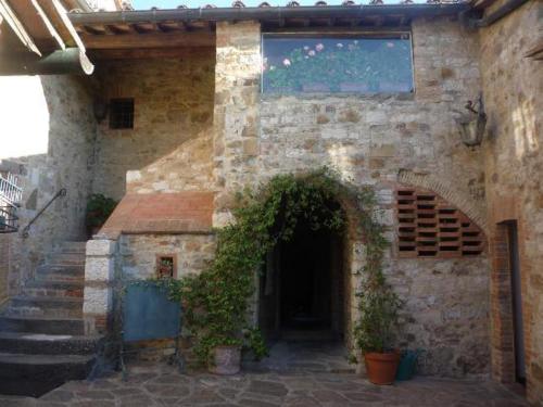 Albergo Il Colombaio - image 5