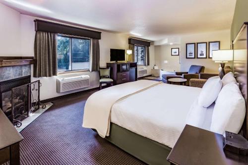 AmericInn by Wyndham Hampton - image 3