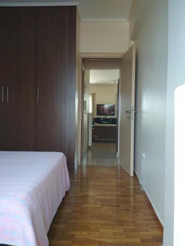 George's Apartment, Athens (photo 9)
