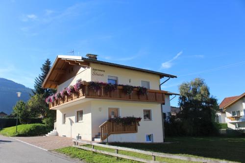  Appartements Schatzer, Pension in Olang