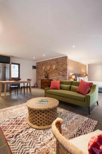 Mont Angelis Retreat Room Type - Camael - Suite 9