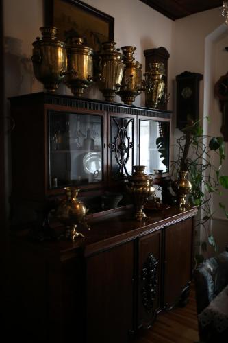 Antique House Hotel - image 5