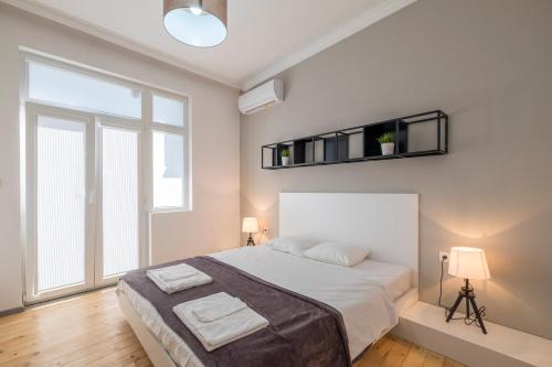 Apartment image 7