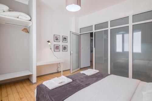 blueWaveplace - Stylish 2 BR Home in Center of Sofia - image 2