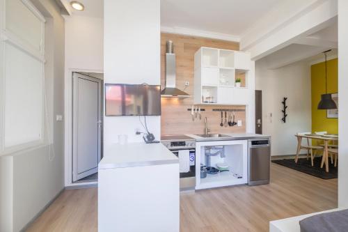 blueWaveplace - Contemporary Home in Center of Sofia, Sofia (photo 6)