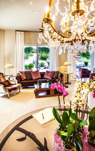 16283377 Hotel Panorama