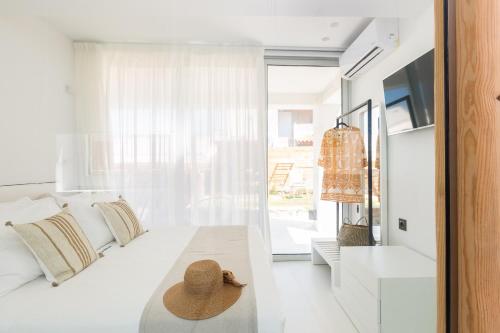 La Casa di Mare, Luxury Beach Front Villa, By ThinkVilla