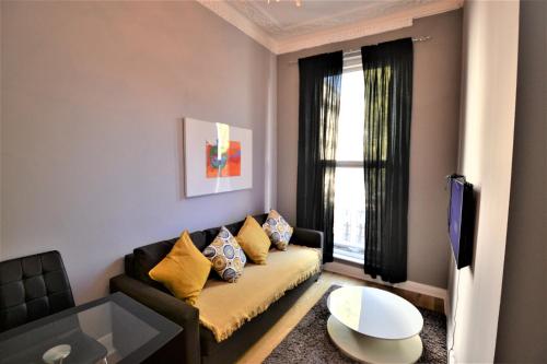 Center London Apartments, , London