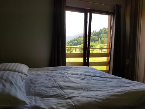 Triple Room with Mountain View