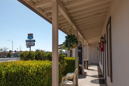 Historic Route 66 Motel