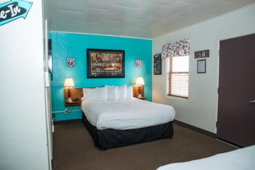Historic Route 66 Motel - image 5