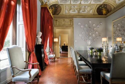 Al Palazzo del Marchese di Camugliano Residenza d'Epoca - image 12