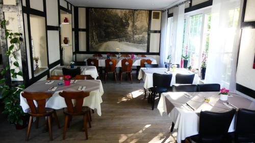 Food and beverages, Hotel Zum Bohmegrund in Bad Fallingbostel