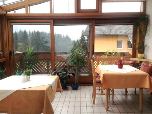 Restaurant, Haus Kloibhofer in Grein