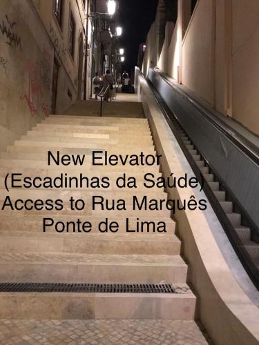  Elevador Do Castelo, Lissabon bei Monsoa