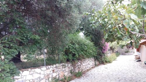  The Stone House-Zacharatos Nikolaos in Pouláta