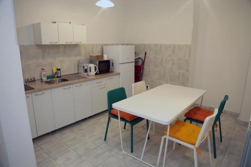 Petars Apartment - image 12