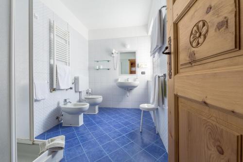 Hotel Crampon - image 3