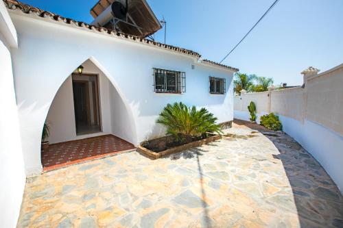 OleHolidays Villa Loleta vistas al mar, 100 m Playa - piscina privada