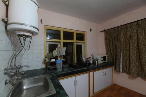 Abode Home Cool & Homely Place – Manali, PA