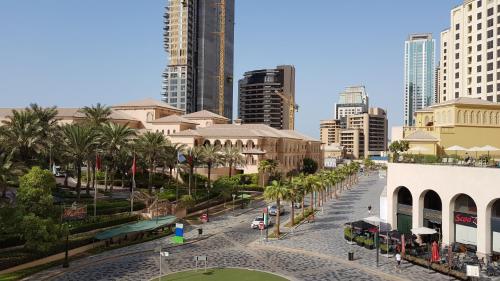 Luxury Sea View Beachfront 3 Bedroom Apt, JBR, Dubai (foto 8)