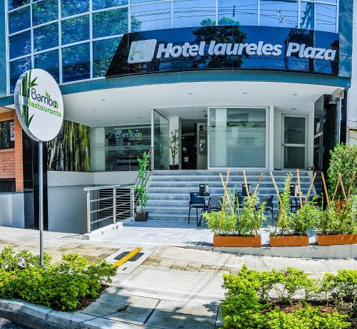 Hotel Laureles Plaza