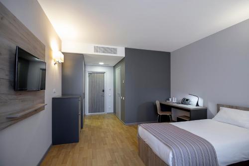 Favor Sport Hotel - image 6