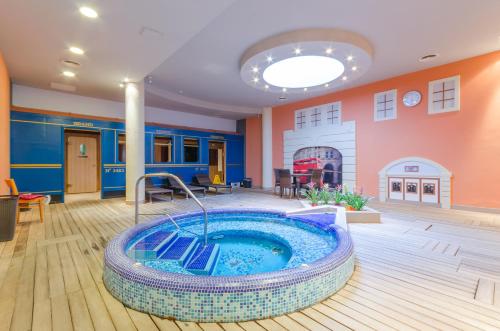 Hunguest Hotel Aqua Sol - image 9