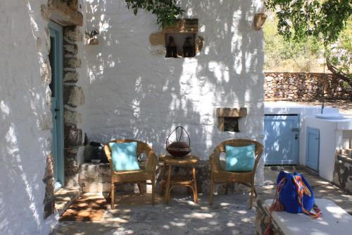 Charming Leros Hideaway | Serenity & Privacy