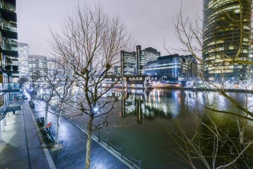 Canary Wharf - Luxury Apartments London 