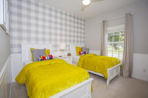 Brand new 5 bed villa - Paradise Palms - image 6