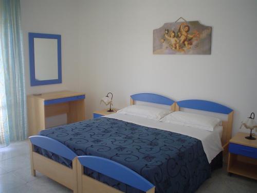 B&B Brezza Marina & Shoreline Restaurant - image 5