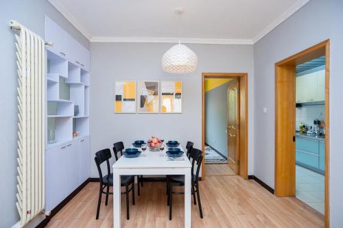 Zhengzhou Zhongyuan·Zhongyuan Wanda· Locals Apartment 00122680 near Wanda Plaza (Central Plains Road)