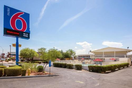 Motel 6-Youngtown, AZ - Phoenix - Sun City - Hotel - Youngtown