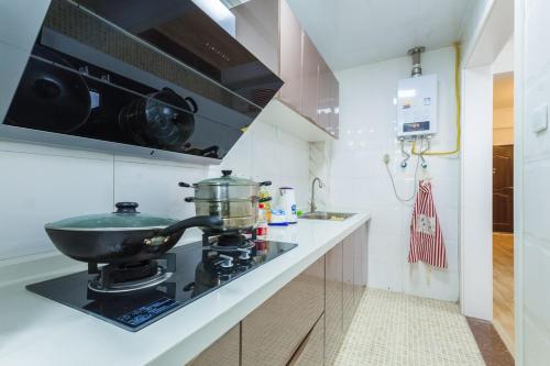 Zhengzhou Guancheng·Century Happy Park· Locals Apartment 00142650 near Zhongyuan Tower