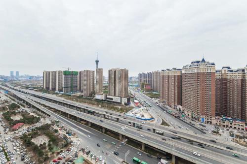 Zhengzhou Guancheng·Century Happy Park· Locals Apartment 00142650 near Zhongyuan Tower