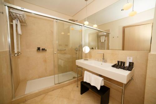 Gran Hotel Sardinero - image 2