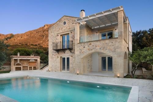 Villa Antonousa - Private Pool Oasis Crete