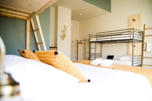 Georges Hostel & Café - image 6