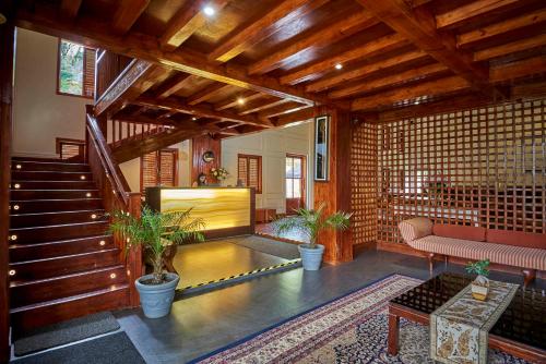 Lobby, The Heritage Club - Tripura Castle in Shillong