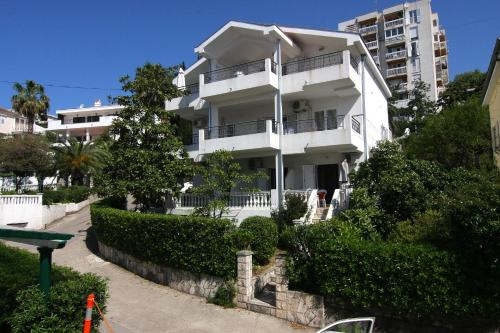 B&B Herceg Novi - Nikic Apartments - Bed and Breakfast Herceg Novi