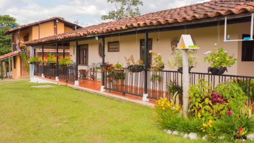 Finca Hotel Cafetos in Montenegro