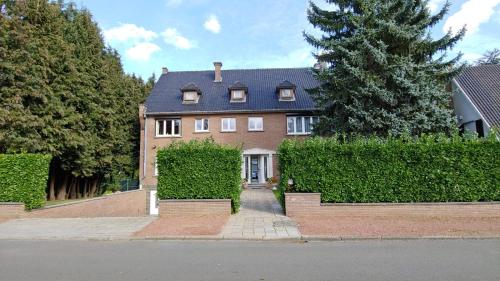  B&B Brussels South, Pension in Beersel bei Buizingen