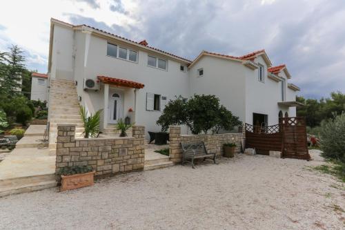  Apartment Star in Supetar